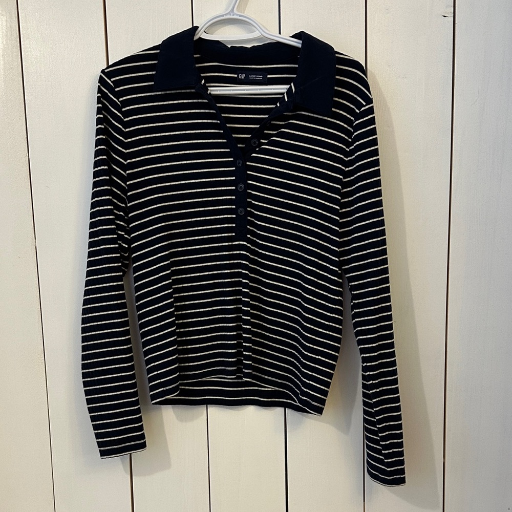 GAP Navy and Cream Striped Sweater